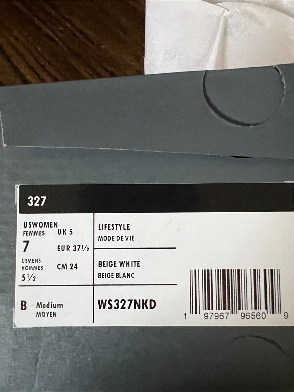 New Balance 327 Beige White Suede Leather Sneakers NIB Women’s Size 7 - Picture 14 of 14